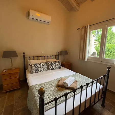 别墅 Charmante Petite Maison A Corfou 佩雷卡斯