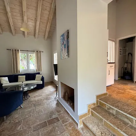 Charmante Petite Maison A Corfou *