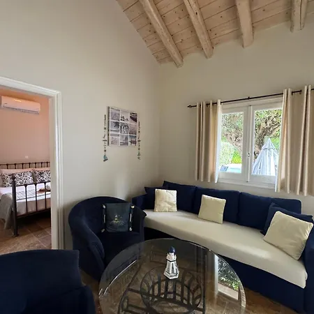 빌라 Charmante Petite Maison A Corfou *