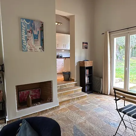 Charmante Petite Maison A Corfou 빌라