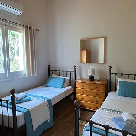 빌라 Charmante Petite Maison A Corfou *