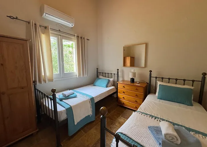 Charmante Petite Maison A Corfou * Pelekas