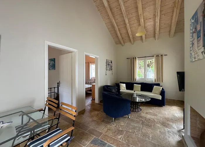 Charmante Petite Maison A Corfou * Pelekas